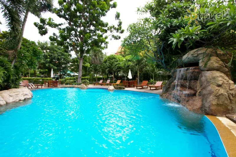 Фото отеля Bella Villa Serviced Apartment 3* Паттайя Таиланд экстерьер и бассейны