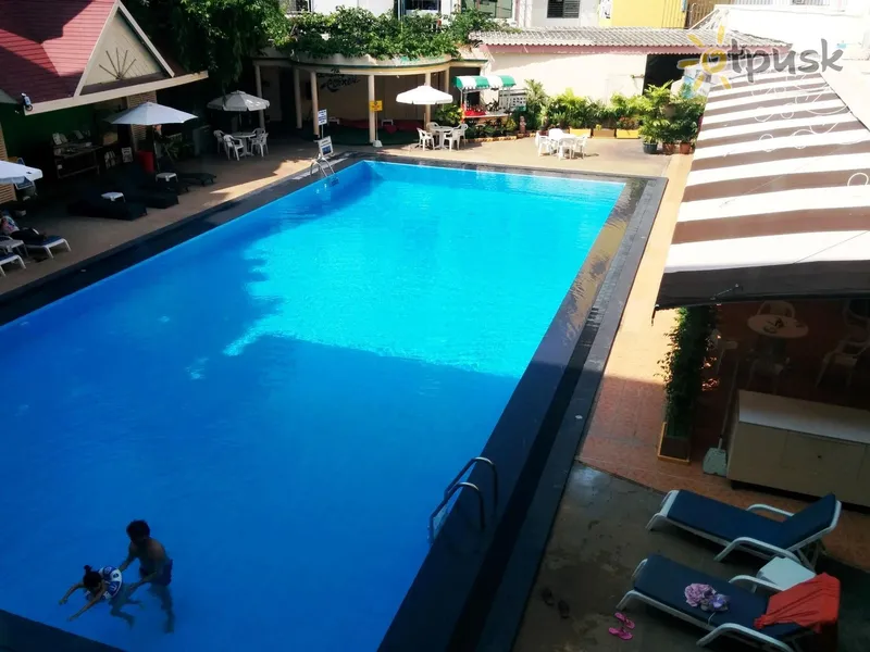 Фото отеля The Beverly Hotel Pattaya 4* Pataja Taizeme ārpuse un baseini