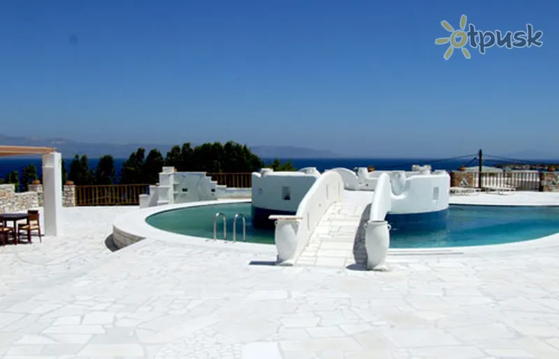 Фото отеля Captain`s Rocks Hotel 3* Paros Graikija išorė ir baseinai