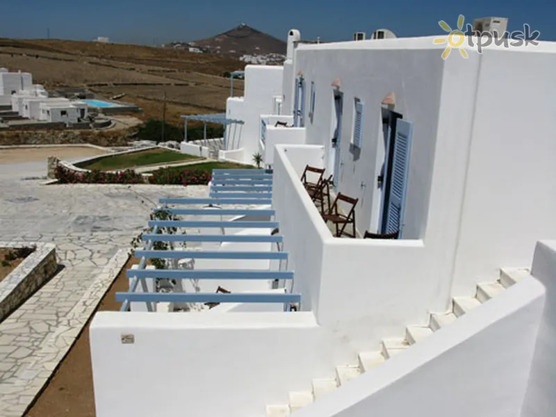 Фото отеля Captain`s Rocks Hotel 3* о. Парос Греція екстер'єр та басейни