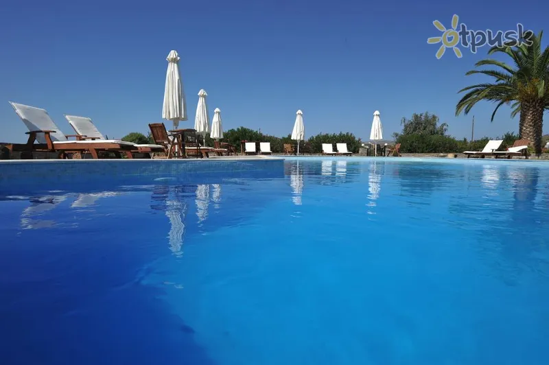 Фото отеля Eri Hotel 3* о. Парос Греція екстер'єр та басейни