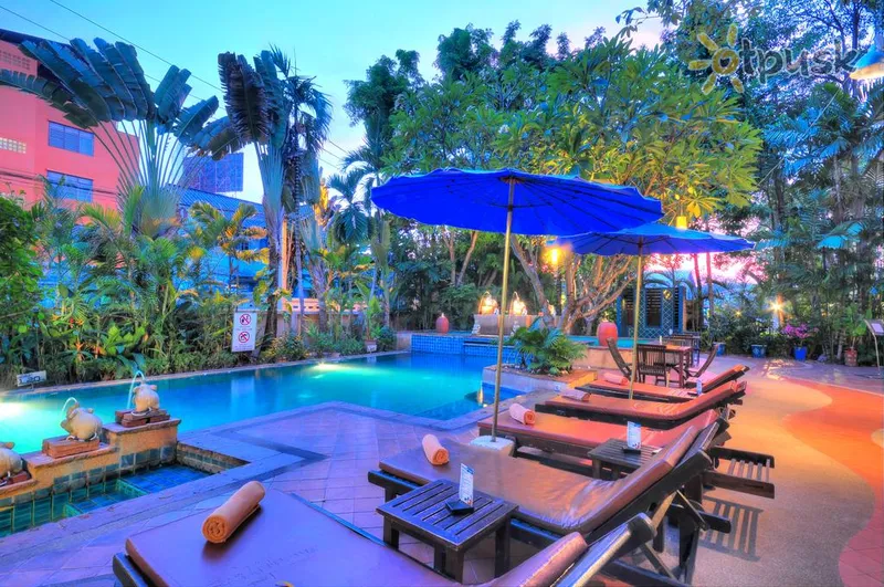 Фото отеля Gazebo Resort Pattaya 3* Паттайя Таїланд екстер'єр та басейни