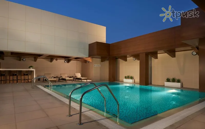 Фото отеля Hyatt Place Dubai Baniyas Square 4* Дубай ОАЕ екстер'єр та басейни