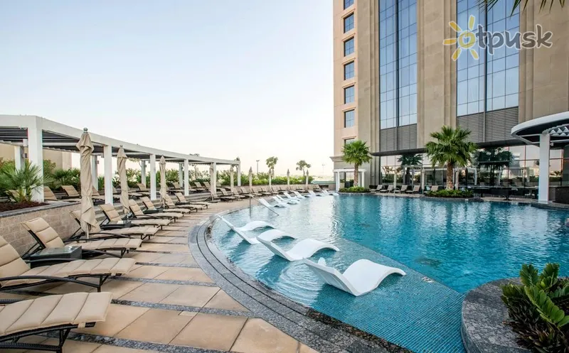 Фото отеля Hyatt Regency Dubai Creek Heights 5* Dubajus JAE išorė ir baseinai