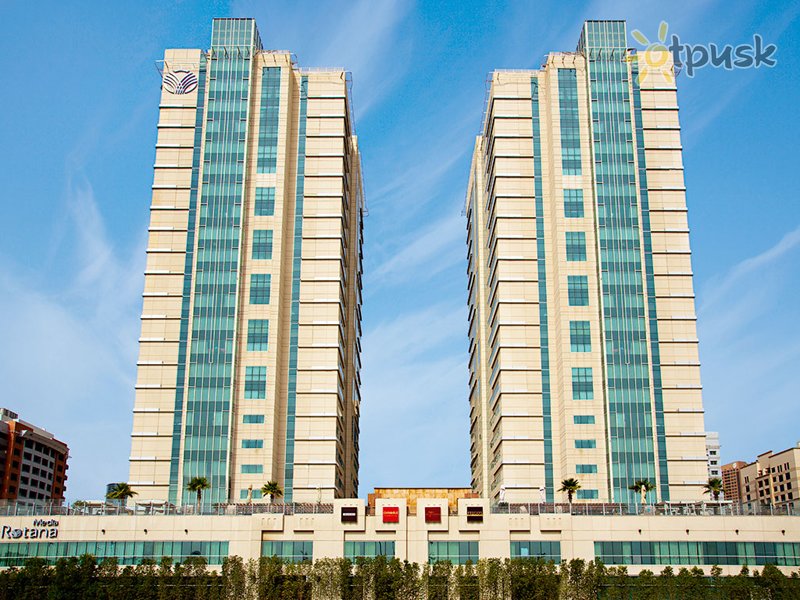 Фото отеля Media Rotana 5* Дубай ОАЭ экстерьер и бассейны