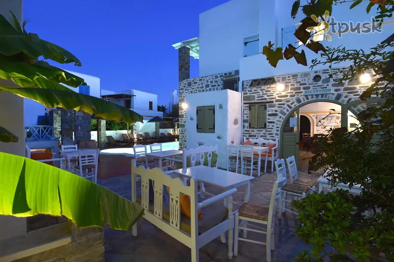Фото отеля Zefi Hotel 4* о. Парос Греция экстерьер и бассейны