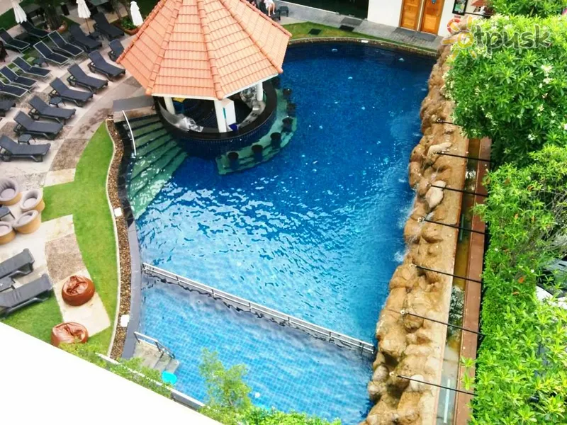 Фото отеля Centara Pattaya Hotel 4* Pataja Tailandas išorė ir baseinai