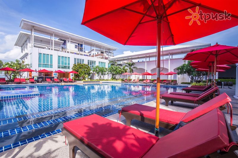 Фото отеля D Varee Jomtien Beach 4* Паттайя Таиланд экстерьер и бассейны