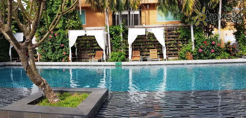 Фото отеля Kudos Parc Pattaya 4* Pataja Taizeme ārpuse un baseini