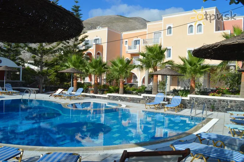 Фото отеля Castro Hotel 2* Santorini Graikija išorė ir baseinai