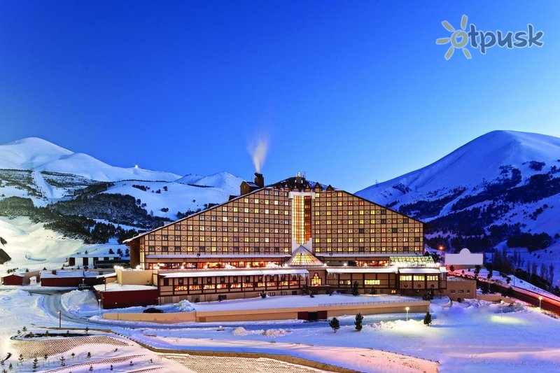 Фото отеля Polat Erzurum Resort Hotel 5* Паландокен Турция экстерьер и бассейны