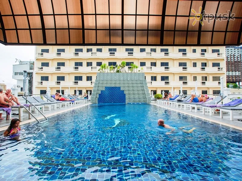 Фото отеля Flipper House Hotel 3* Паттайя Таиланд экстерьер и бассейны