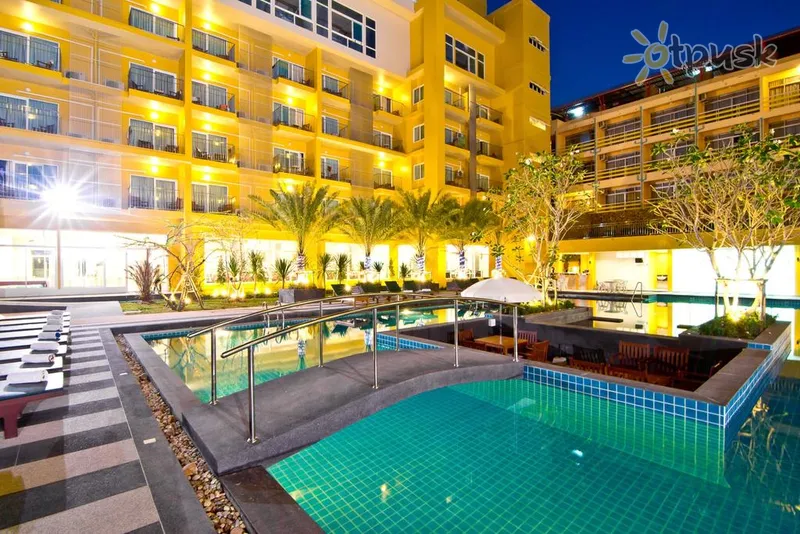 Фото отеля Grand Bella Hotel 3* Паттайя Таїланд екстер'єр та басейни