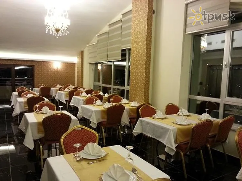 Фото отеля Gevher Hotel 3* Эрджиес Турция бары и рестораны