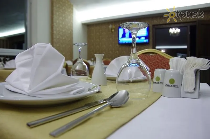 Фото отеля Gevher Hotel 3* Эрджиес Турция бары и рестораны