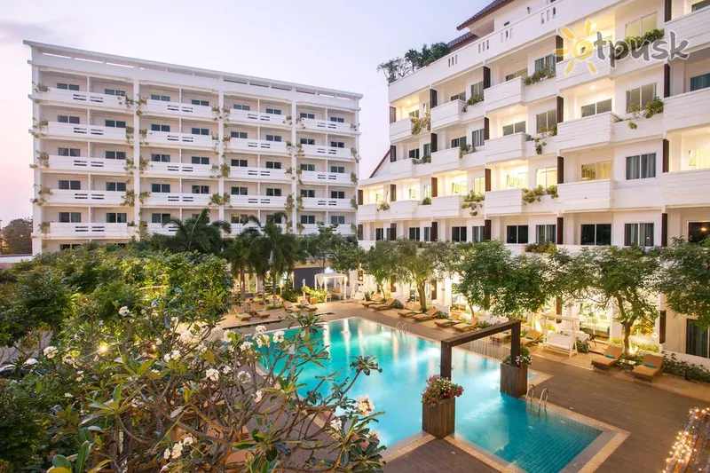 Фото отеля Hill Fresco Pattaya Hotel 3* Pataja Tailandas išorė ir baseinai