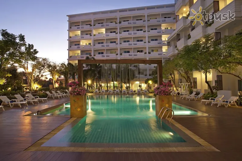 Фото отеля Hill Fresco Pattaya Hotel 3* Pataja Tailandas išorė ir baseinai