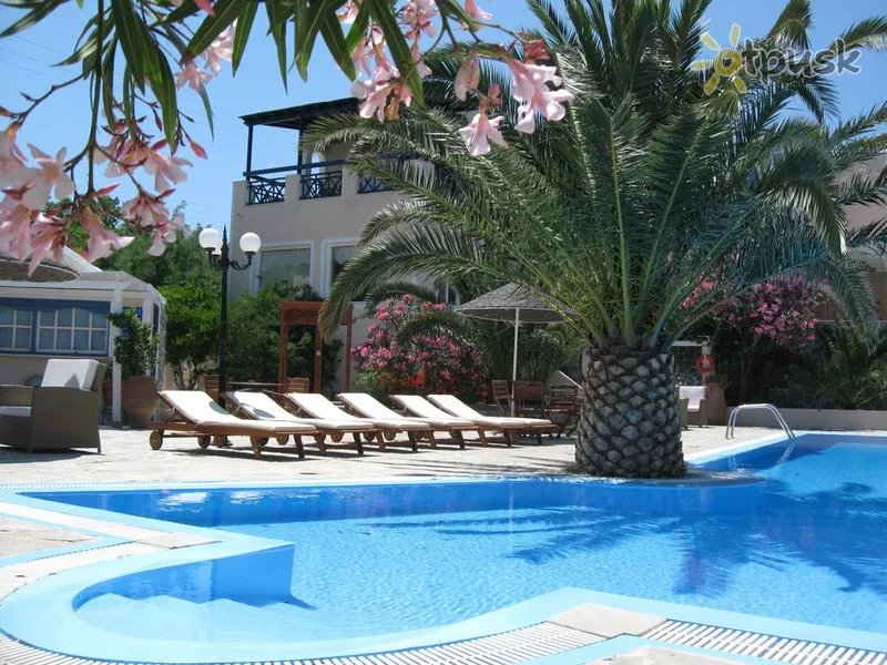 Фото отеля Paradise Resort 3* Santorini Graikija išorė ir baseinai