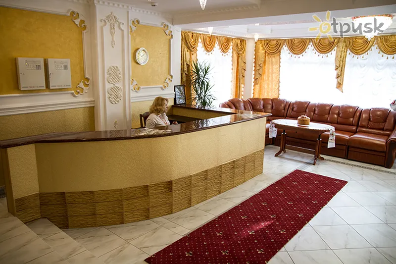 Фото отеля Ялынка 2* Житомир Украина лобби и интерьер