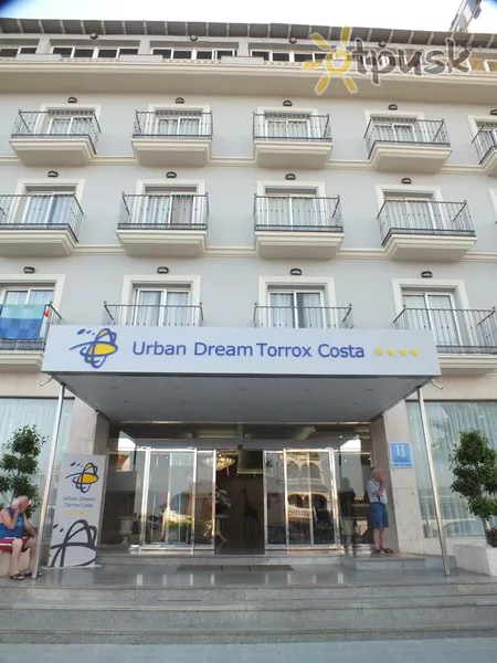 Фото отеля Urban Dream Torrox Costa 4* Costa del Sol Spānija ārpuse un baseini