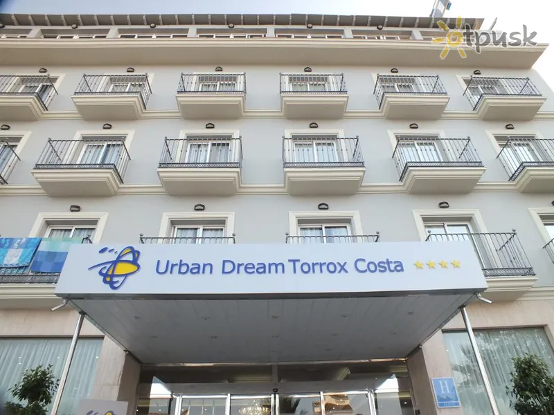 Фото отеля Urban Dream Torrox Costa 4* Costa del Sol Spānija ārpuse un baseini