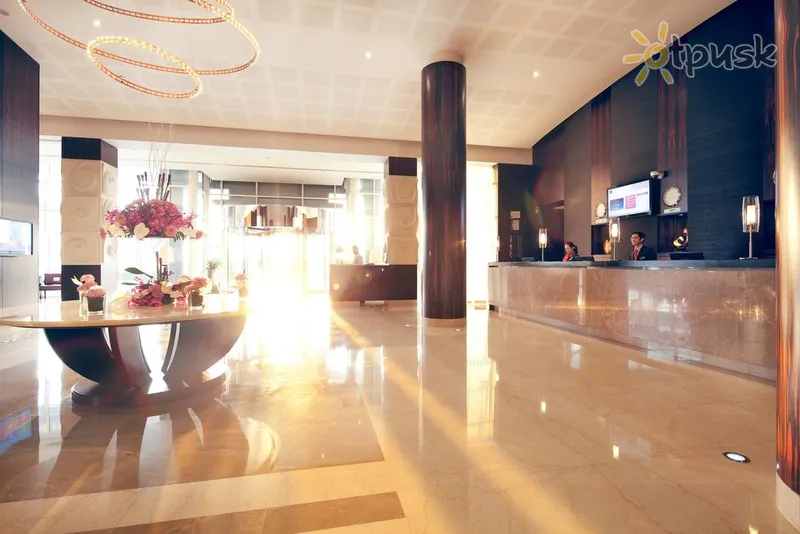 Фото отеля Novotel World Trade Centre 4* Дубай ОАЭ лобби и интерьер