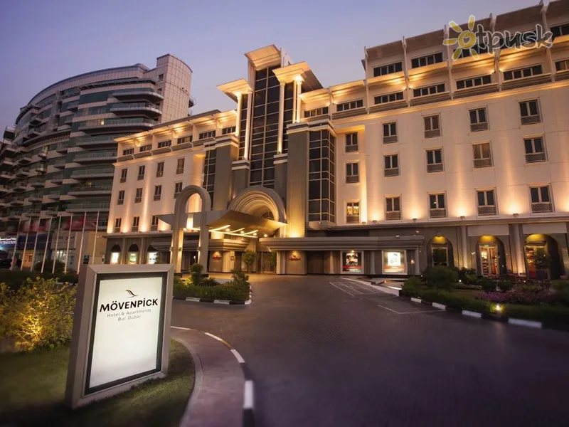 Фото отеля Mövenpick Hotel & Apartments Bur Dubai 5* Dubaija AAE ārpuse un baseini