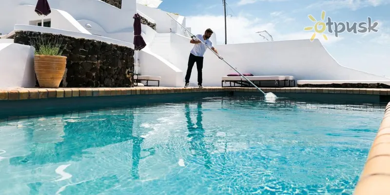 Фото отеля The Vasilicos Caldera Heritage Suites 4* Santorini Graikija išorė ir baseinai