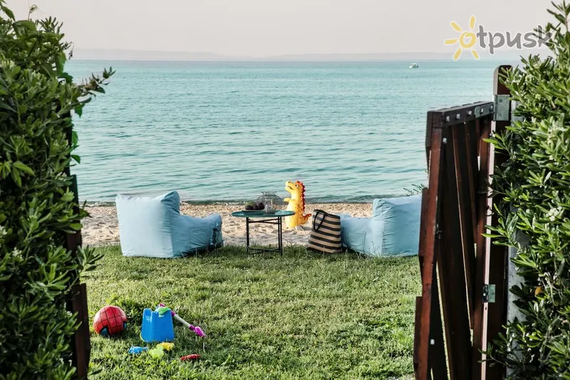 Фото отеля Hestia Beachfront Villa 3* Halkidiki — Kasandra Grieķija pludmale