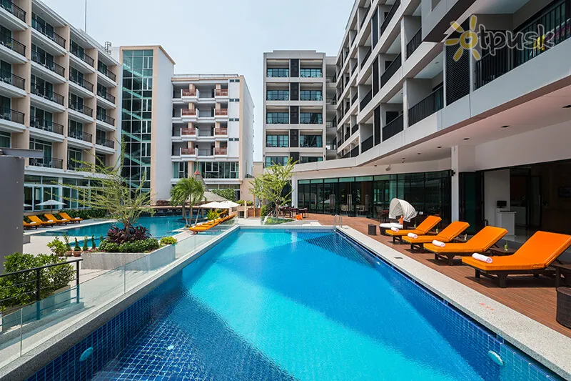 Фото отеля J Pattaya Hotel 4* Паттайя Таїланд екстер'єр та басейни