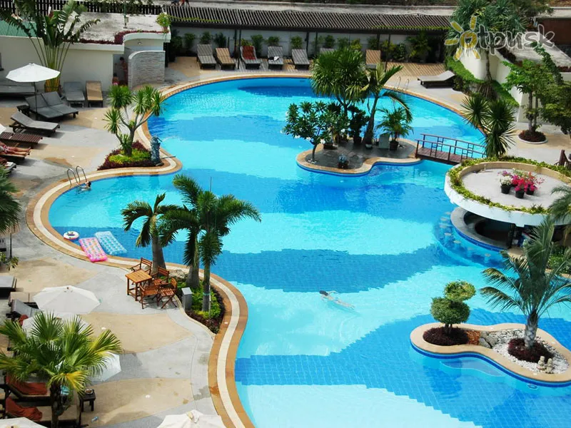 Фото отеля Coco Beach Hotel Jomtien Pattaya 4* Pataja Tailandas išorė ir baseinai