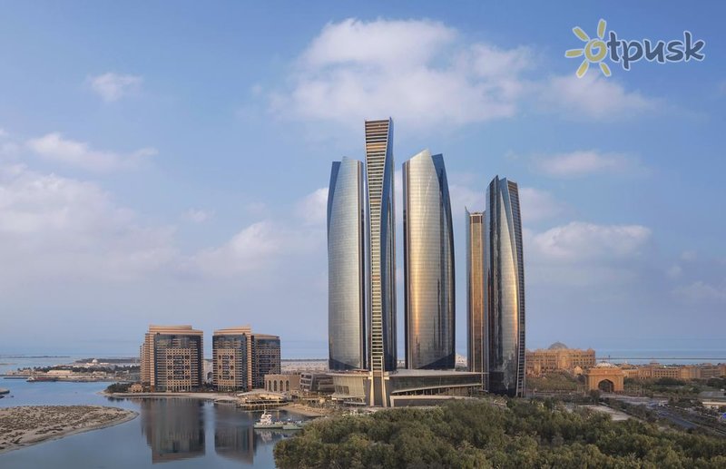 Фото отеля Conrad Hotel Abu Dhabi Etihad Towers 5* Абу Даби ОАЭ экстерьер и бассейны