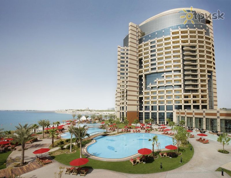 Фото отеля Khalidiya Palace Rayhaan by Rotana 5* Абу Даби ОАЭ экстерьер и бассейны