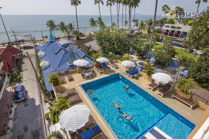 Фото отеля Eurostar Jomtien Beach Hotel 3* Паттайя Таїланд екстер'єр та басейни