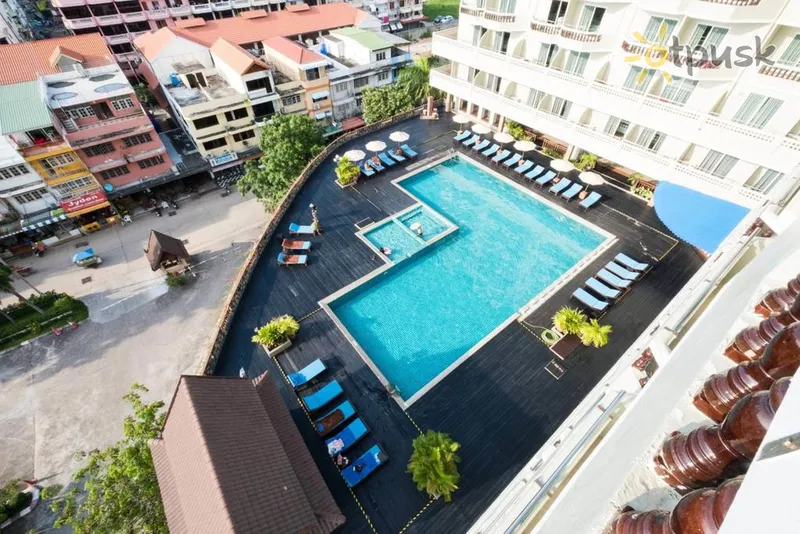 Фото отеля Jomtien Thani Hotel 3* Pataja Taizeme ārpuse un baseini