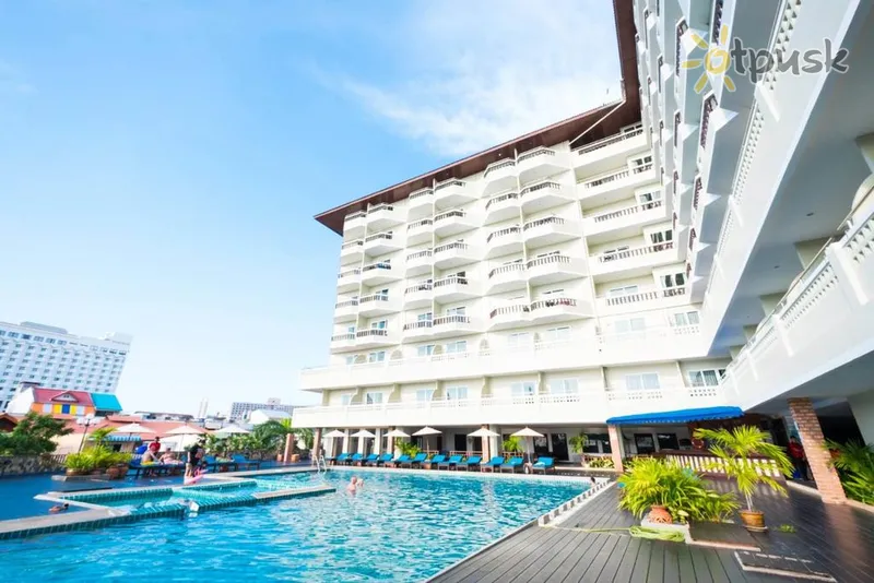 Фото отеля Jomtien Thani Hotel 3* Паттайя Таиланд экстерьер и бассейны