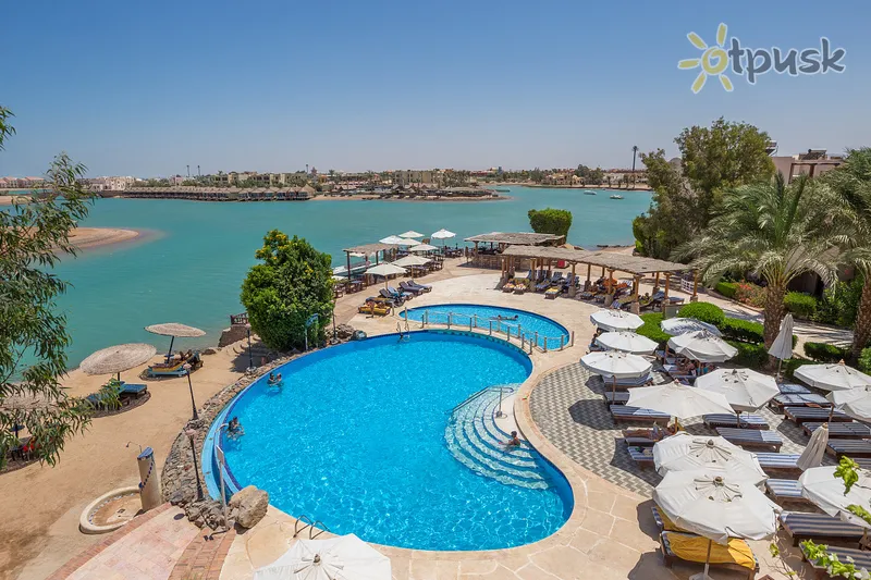 Фото отеля Sultan Bey Hotel 4* El Gouna Egiptas išorė ir baseinai