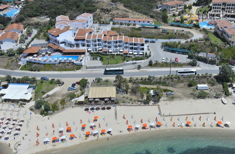 Фото отеля Akti Ouranoupoli Beach Resort Hotel 4* Халкидики – Афон Греция пляж