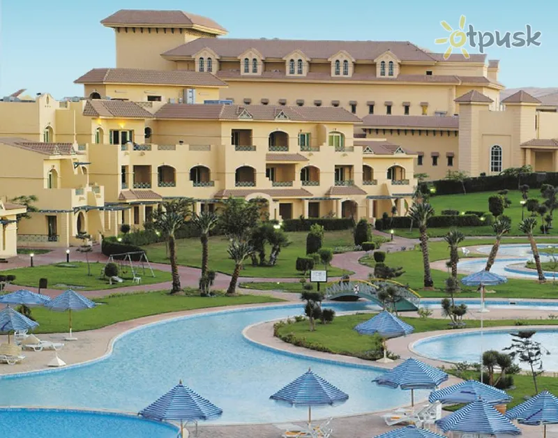 Фото отеля Movenpick Hotel Cairo - Media City 5* Каїр Єгипет екстер'єр та басейни