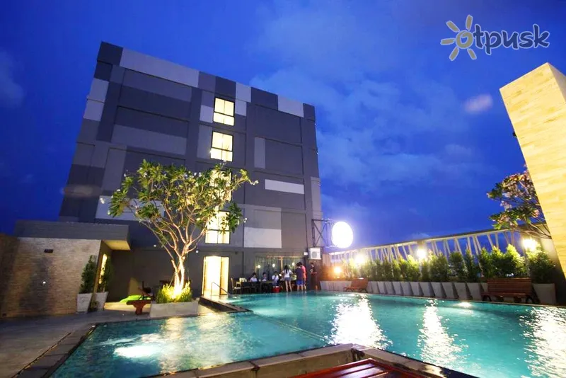Фото отеля Memo Suite Pattaya 3* Паттайя Таїланд екстер'єр та басейни