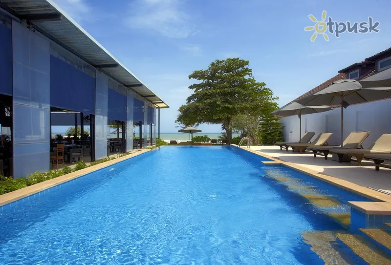Фото отеля Bandara On Sea, Rayong 3* Паттайя Таїланд екстер'єр та басейни
