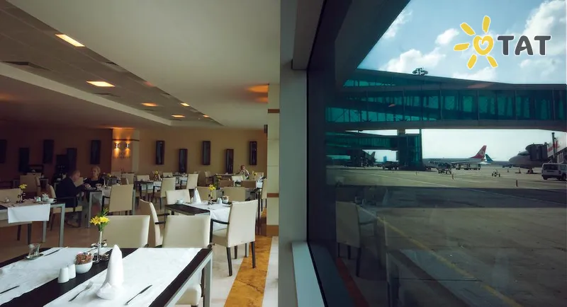 Фото отеля Tav Airport Hotel Istanbul 5* Стамбул Туреччина бари та ресторани