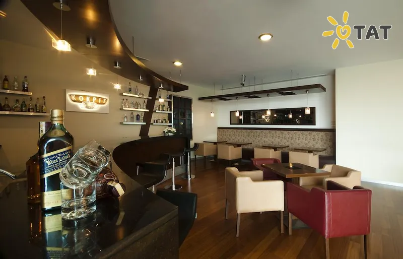 Фото отеля Tav Airport Hotel Istanbul 5* Стамбул Туреччина бари та ресторани
