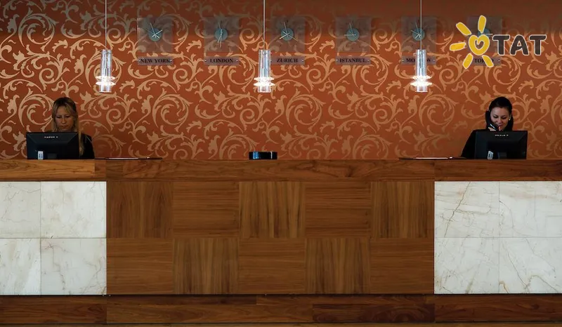 Фото отеля Tav Airport Hotel Istanbul 5* Стамбул Туреччина лобі та інтер'єр