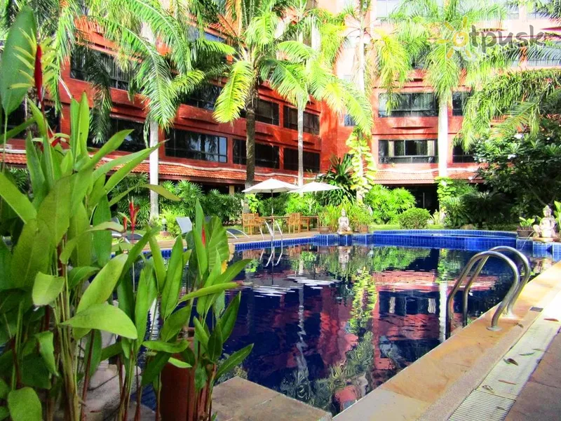 Фото отеля Nova Park Hotel 3* Паттайя Таиланд экстерьер и бассейны