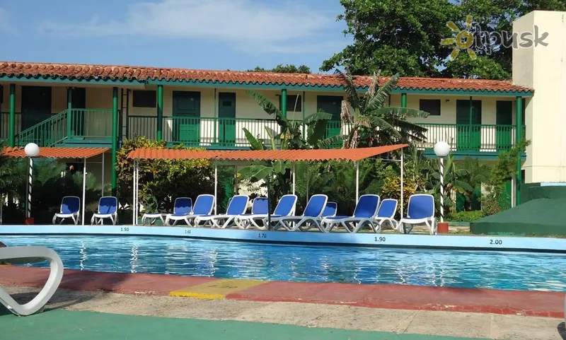 Фото отеля Islazul Oasis Hotel 2* Варадеро Куба екстер'єр та басейни