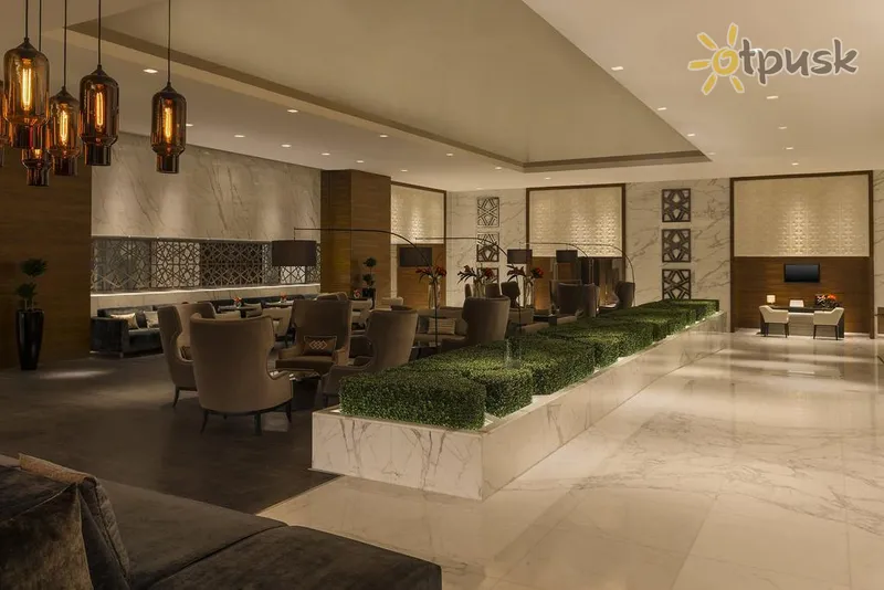 Фото отеля Sheraton Grand Hotel 5* Dubajus JAE fojė ir interjeras