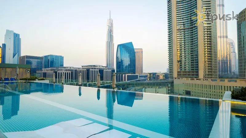 Фото отеля Sofitel Dubai Downtown 5* Dubajus JAE išorė ir baseinai