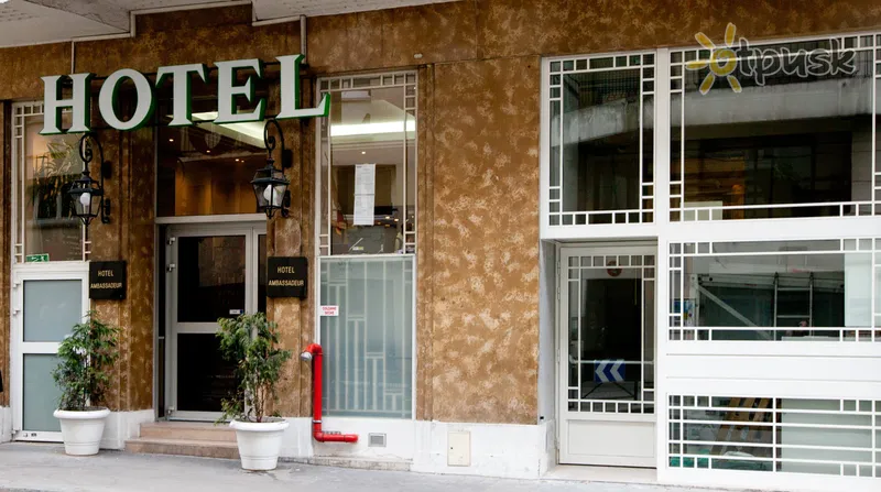 Фото отеля Ambassadeur Hotel 3* Париж Франция экстерьер и бассейны