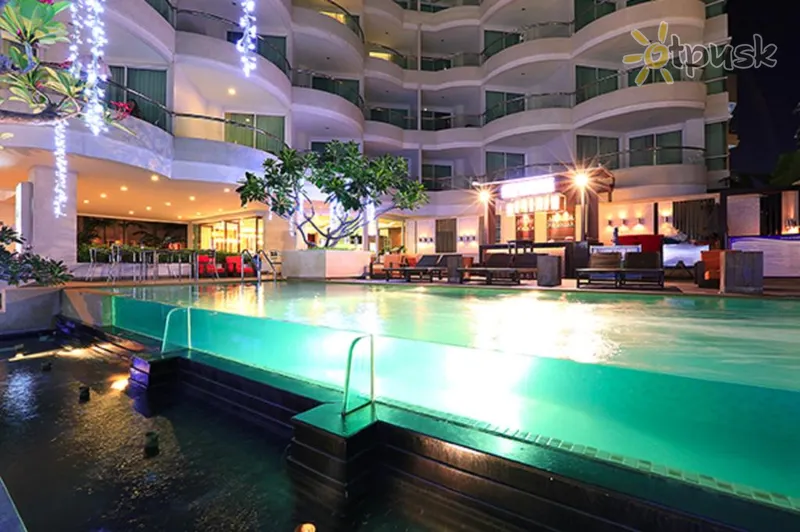Фото отеля Pattaya Sea View Hotel 4* Паттайя Таїланд екстер'єр та басейни